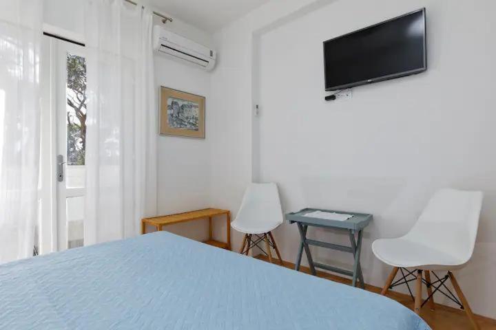 Apartment & Rooms Nugal 마카르스카 객실 사진
